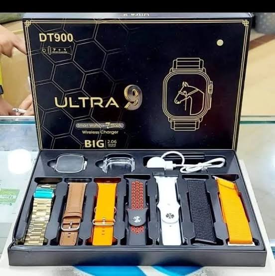 7 in 1 Ultra Smart Watch 49mm Full HD Screen Wireless Charging