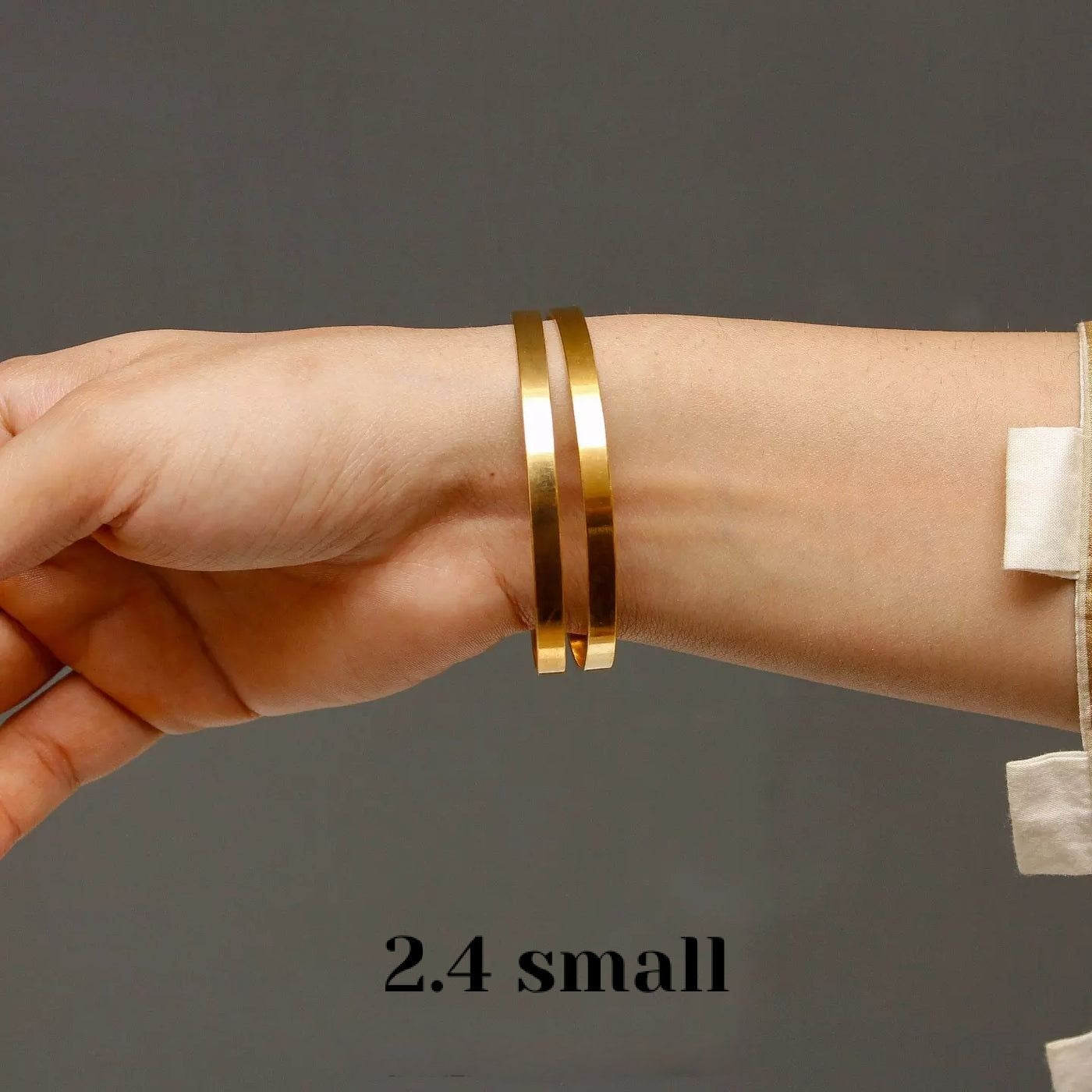Stainless steel bangle pair, plain bangles, rust-resistant, non-tarnish,